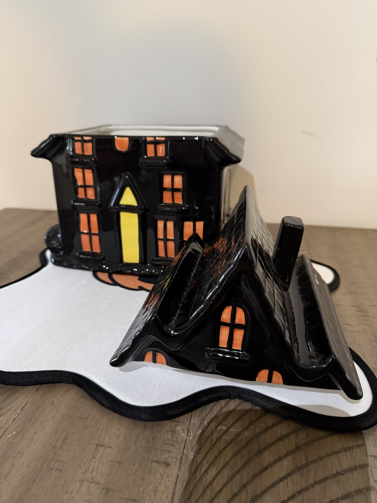 Halloween Haunted Hideaway House Cookie Jar Ceramic by Sakura — lid off