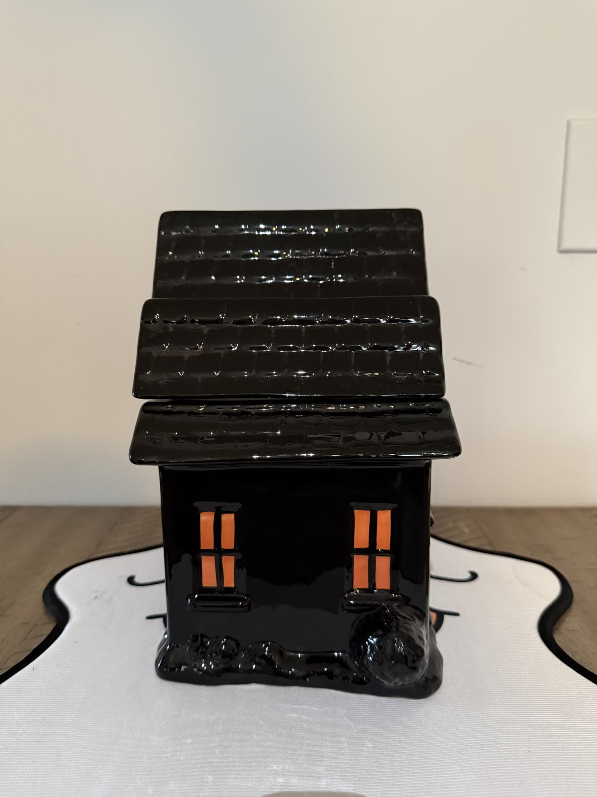 Halloween Haunted Hideaway House Cookie Jar Ceramic by Sakura — side