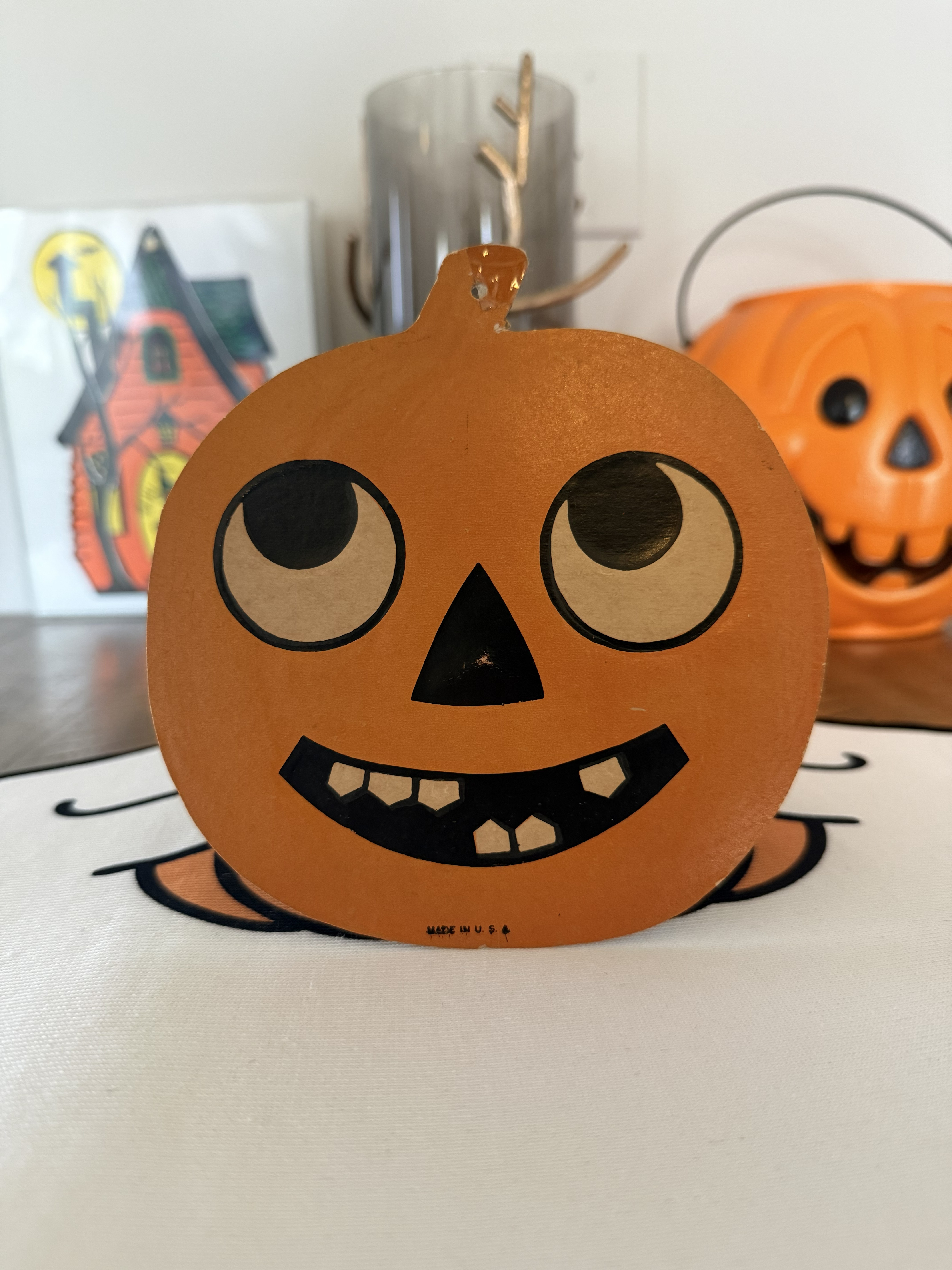 Embossed Jack-O'-Lantern Die-Cut