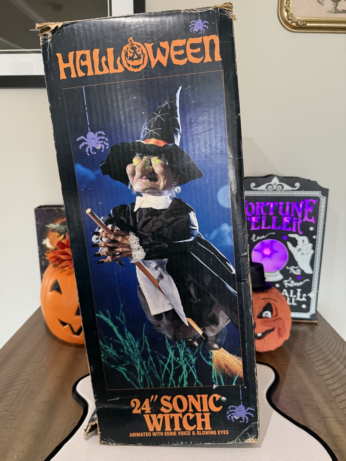 Halloween 24