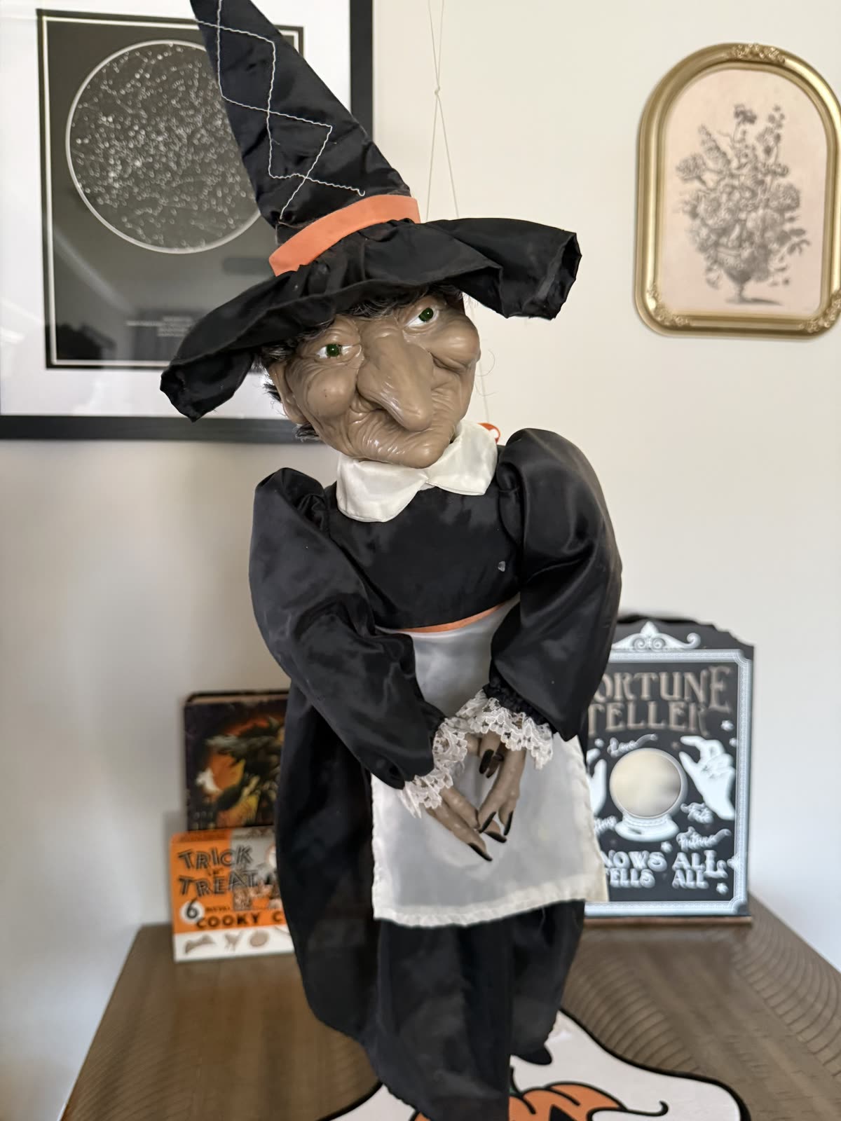 Halloween 24