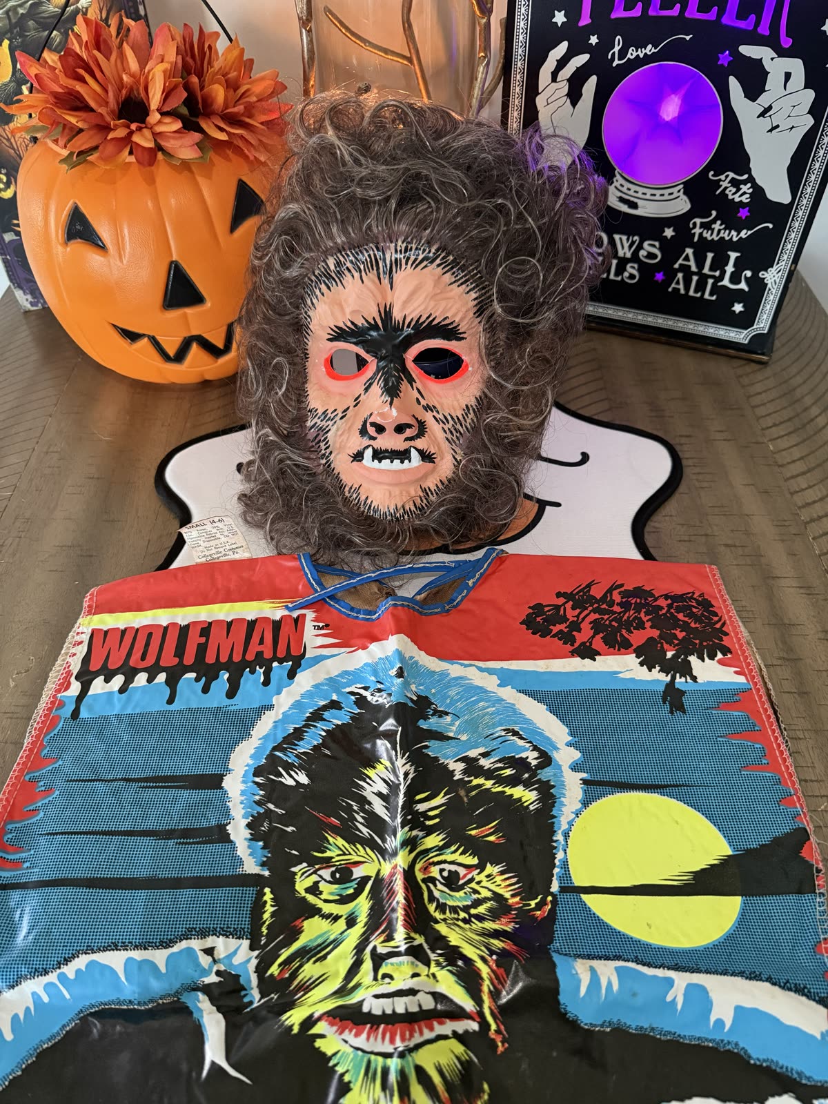 Collegeville Universal Monsters Wolfman Costume with Mask — costume